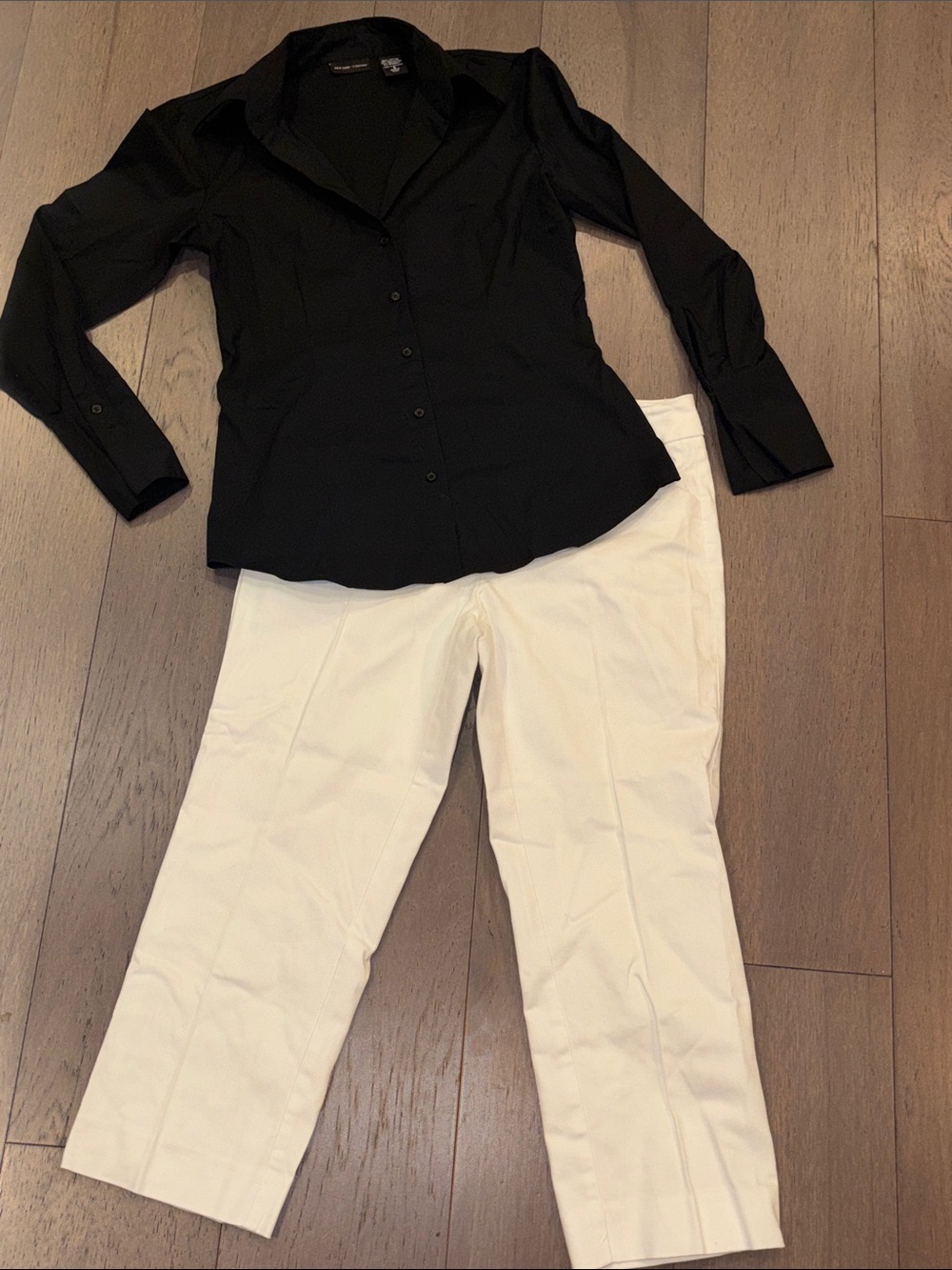 New York & Company Black Button-Front Shirt with White Capris